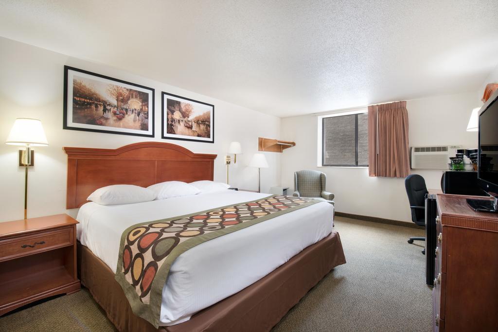 Serena Inn & Suites Of Rapid City Exteriér fotografie