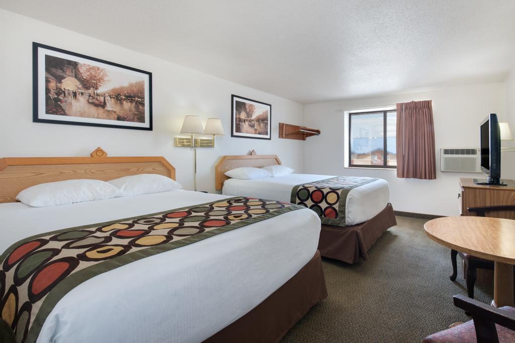Serena Inn & Suites Of Rapid City Exteriér fotografie