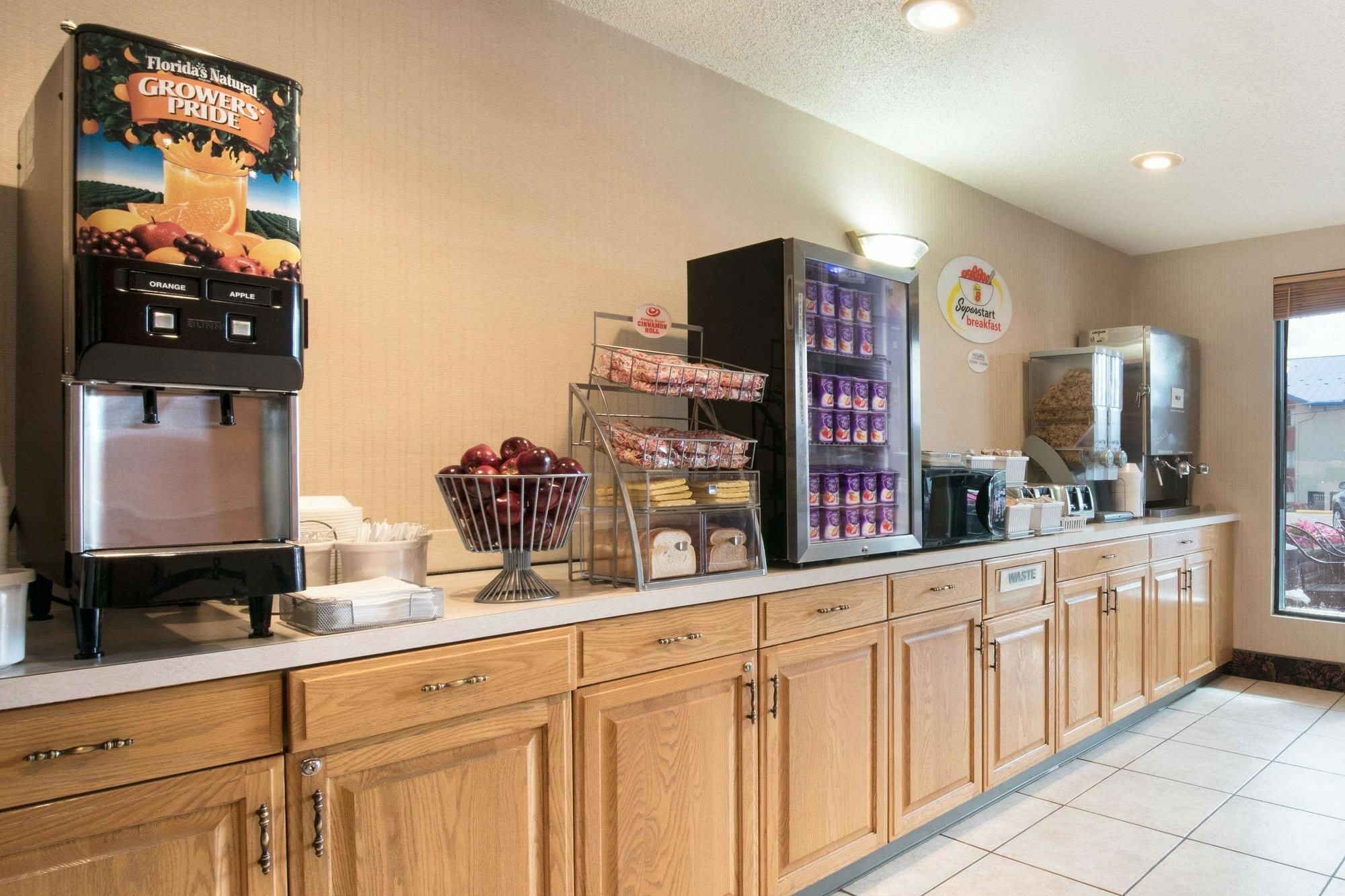 Serena Inn & Suites Of Rapid City Exteriér fotografie