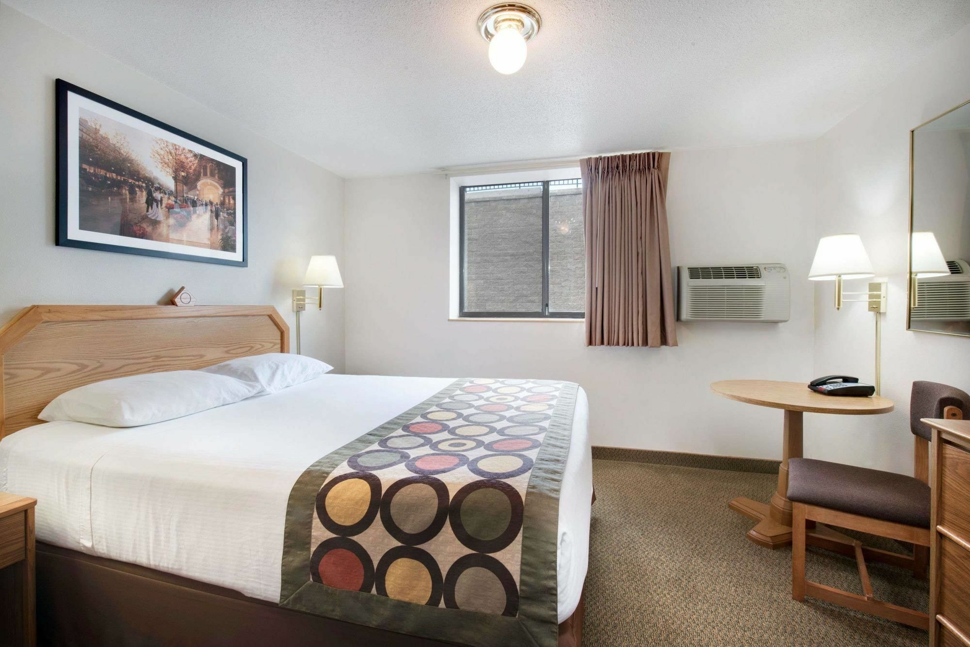 Serena Inn & Suites Of Rapid City Exteriér fotografie